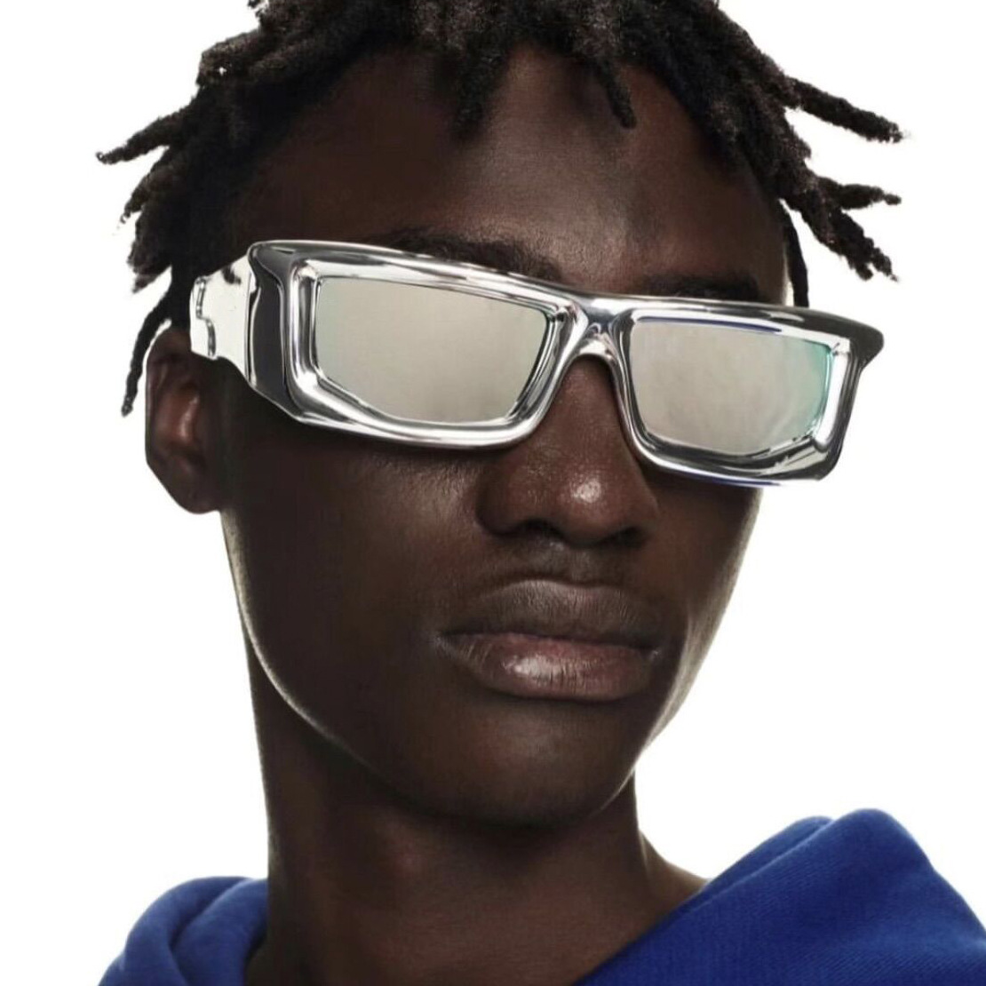 Cycling Gear Essentials - Hip-hop style square-frame cyberpunk sunglasses Essential